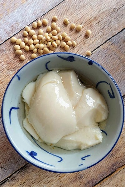 Cinnamon Smooth Tofu with Milk
